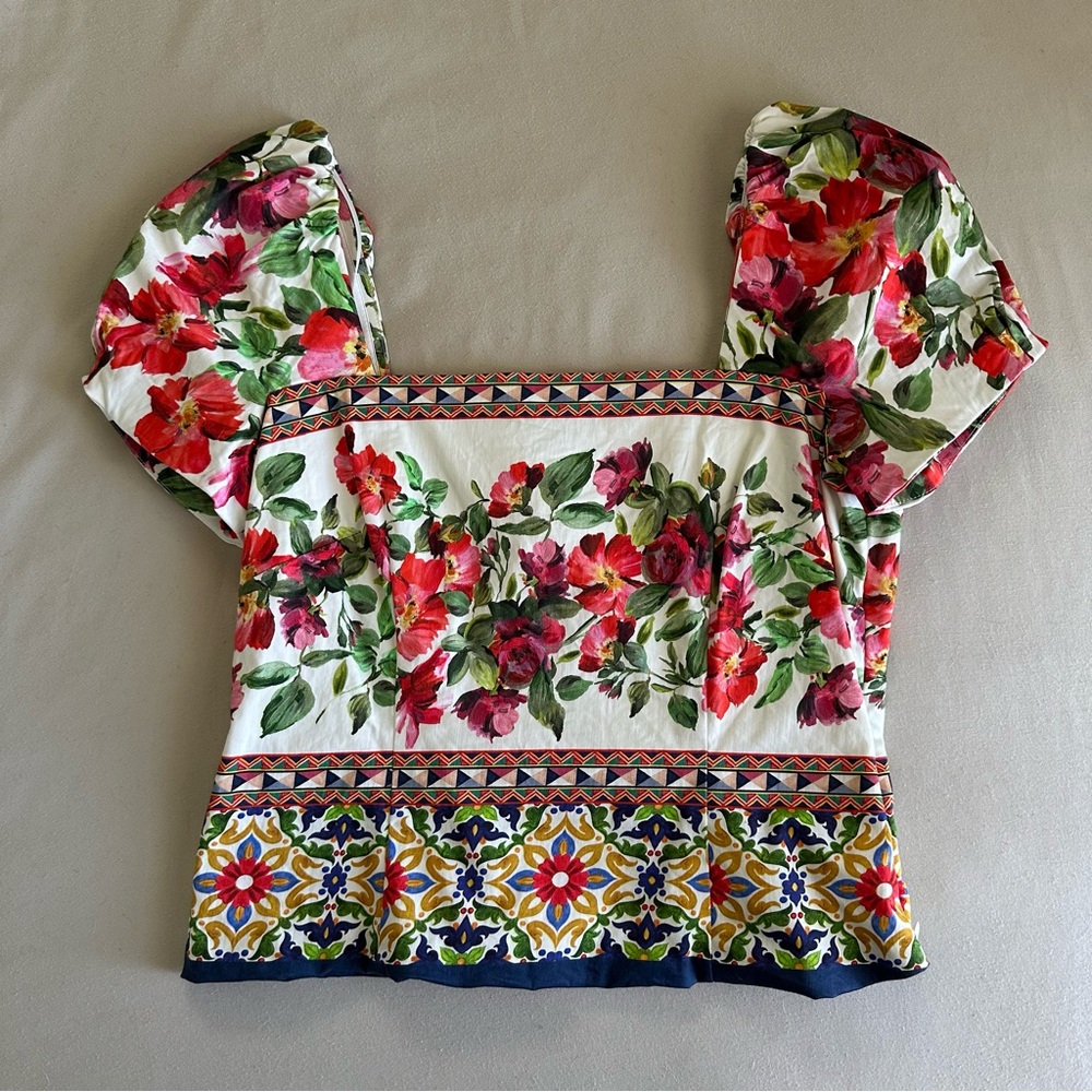 ANTONIO MELANI White Floral Square-Neck Puff Sleeve Top with Red & Green Print